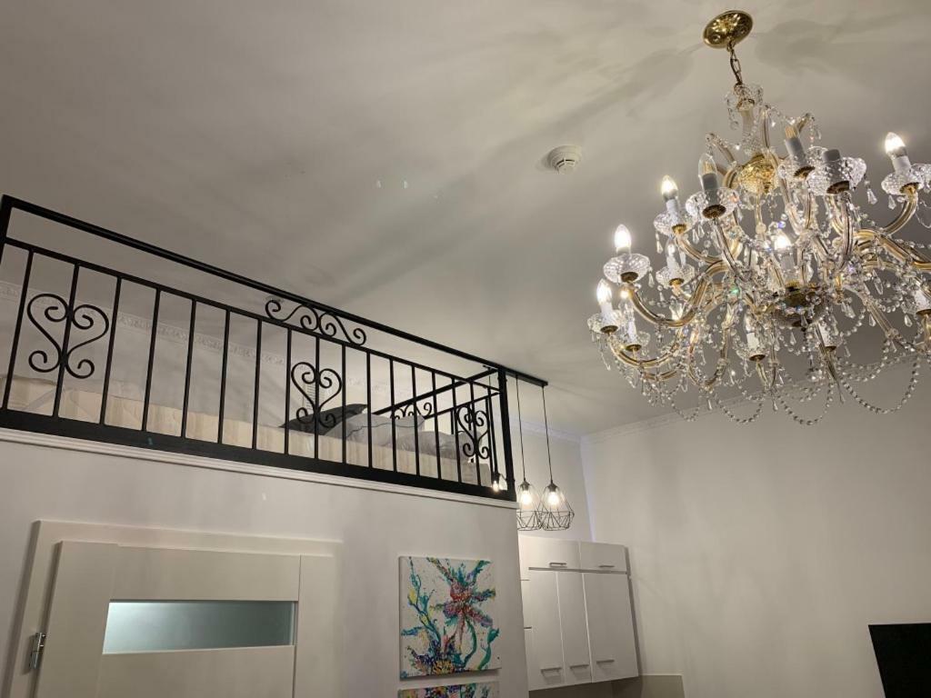 Charming Studio Apartment In The Heart Of The Jewish District! Краков Экстерьер фото