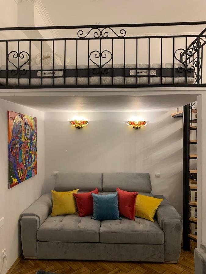 Charming Studio Apartment In The Heart Of The Jewish District! Краков Экстерьер фото