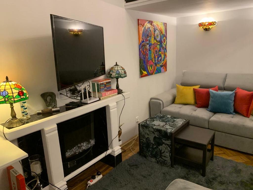 Charming Studio Apartment In The Heart Of The Jewish District! Краков Экстерьер фото